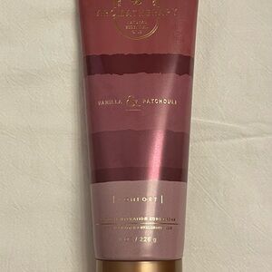 BATH & BODY WORKS VANILLA & PATCHOULI CREAM